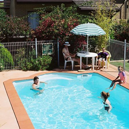 Sandpiper Holiday Apartments Lakes Entrance Ngoại thất bức ảnh
