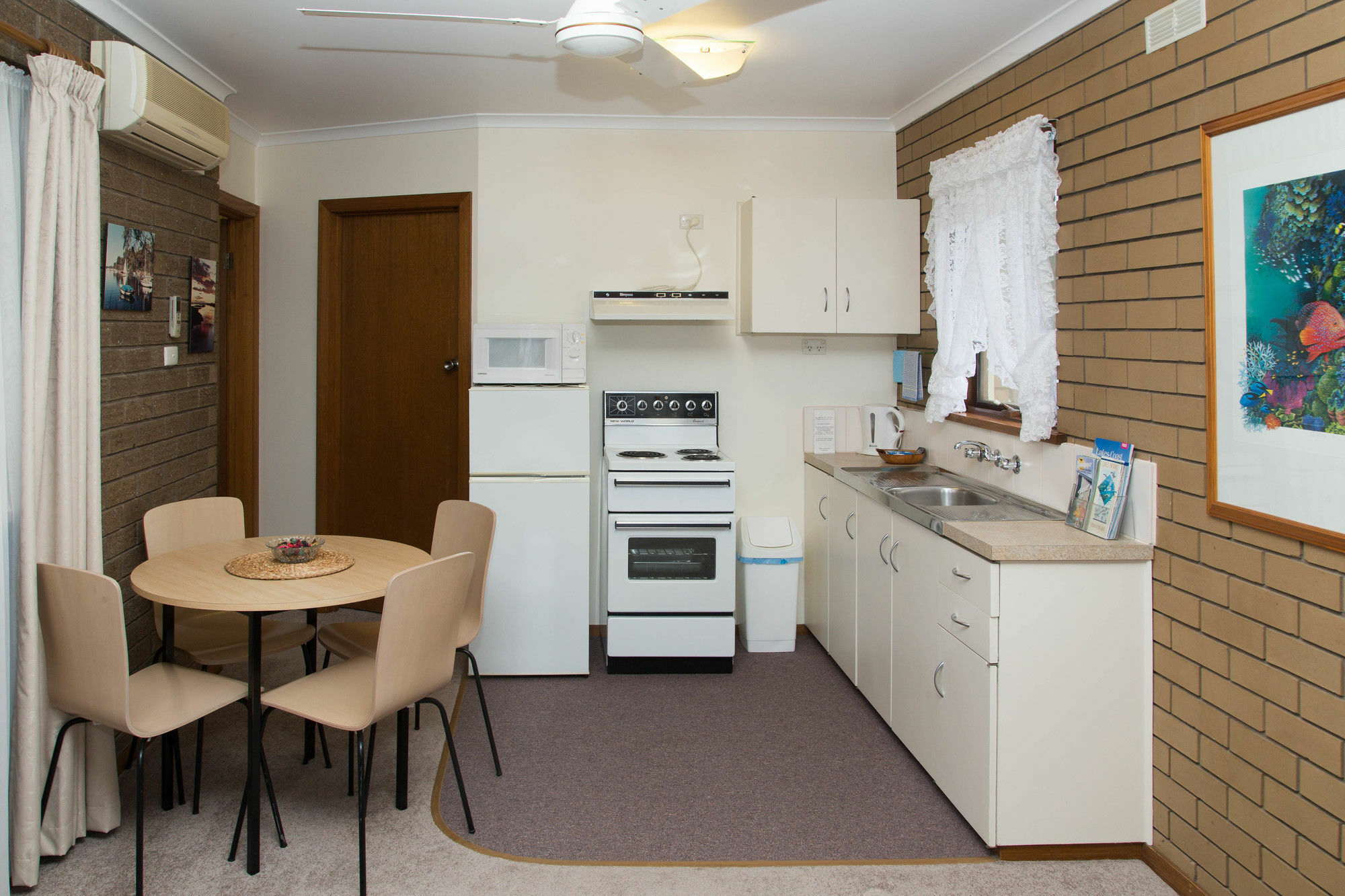 Sandpiper Holiday Apartments Lakes Entrance Ngoại thất bức ảnh